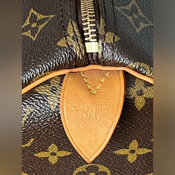 Authentic Louis Vuitton Speedy 30 Monogram - Timeless & Iconic - Picture 14 of 16